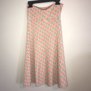 NWOT LulaRoe skirt!! beautiful design and colors